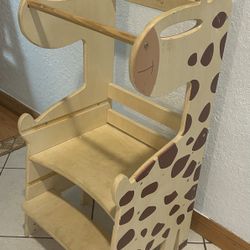 Giraffe kids kitchen step stool - PP OPOUNT