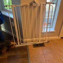 Baby/Dog Gate