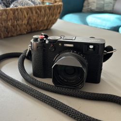 Fujifilm X100V $1500 OBO
