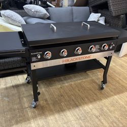 Griddle flat top. Black stone 
