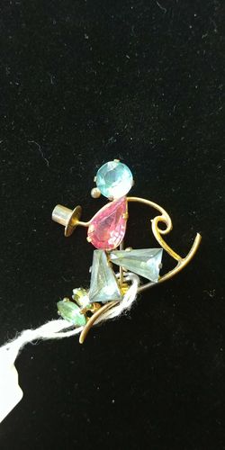 Vintage Czechoslovakian. Brooch