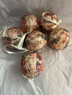 VTG Victorian Style Decoupage Paper Mache Christmas Ornament 6 pieces