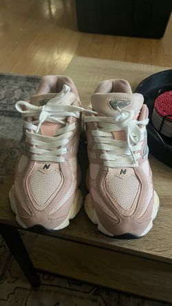 New Balance 9060 Pink
