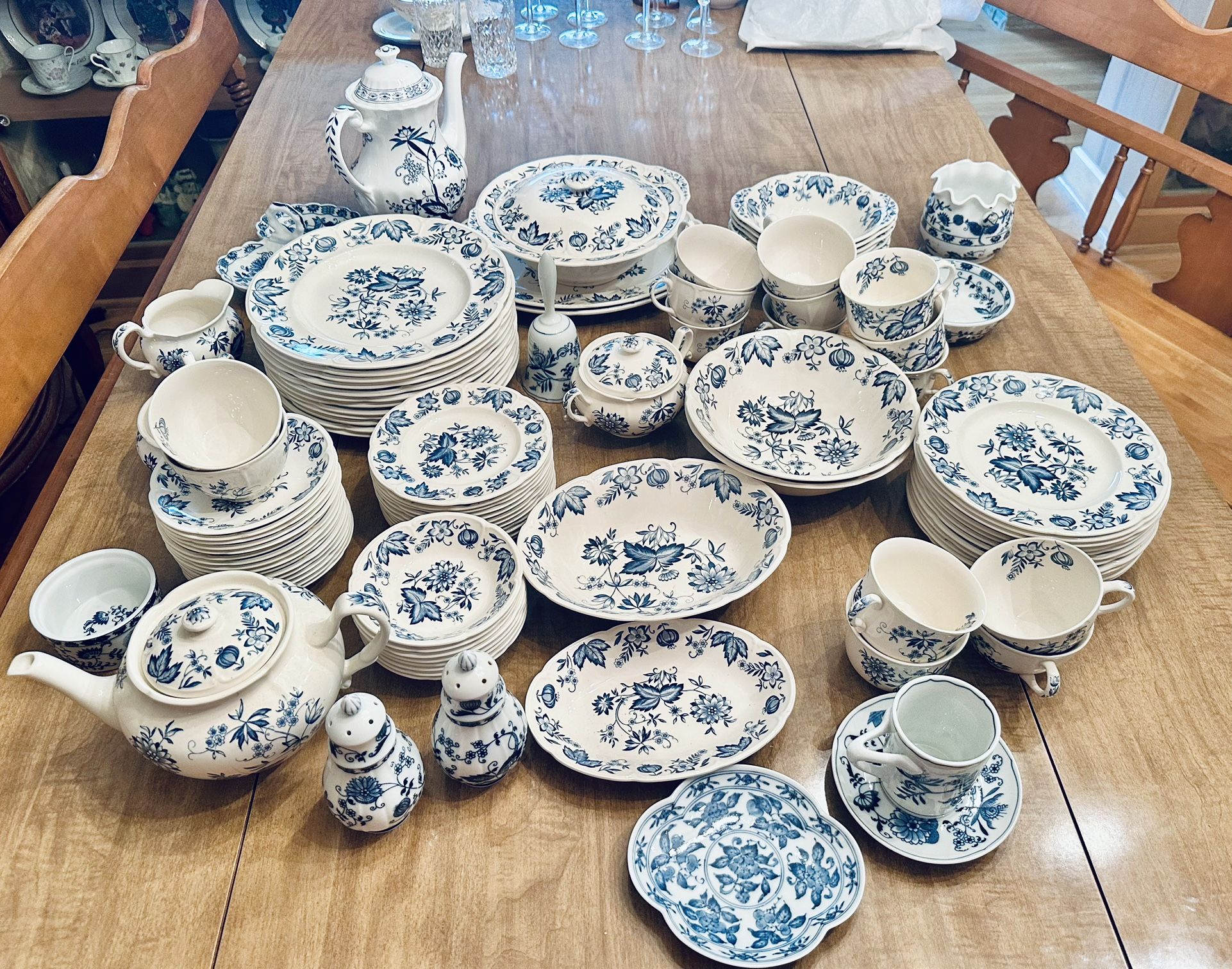 12 Pc Windsor Ware China
