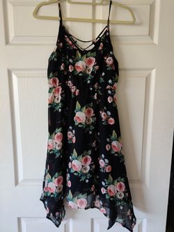 Floral Flowy Maternity Dress Medium