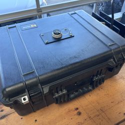 Starlink Gen 2 With Pelican Case