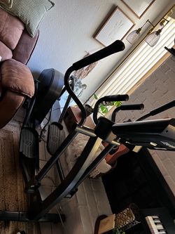 Elliptical trainer