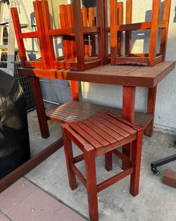 Outdoor Table with Chairs