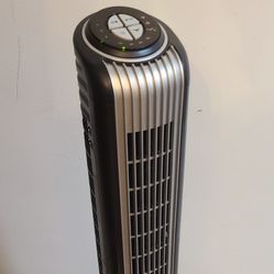 Holmes Oscillating Tower Fan