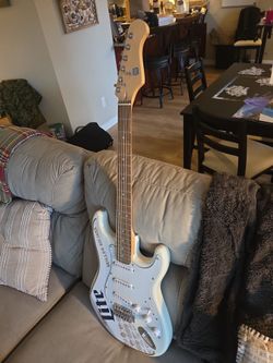 Miller Lite guitar 🎸