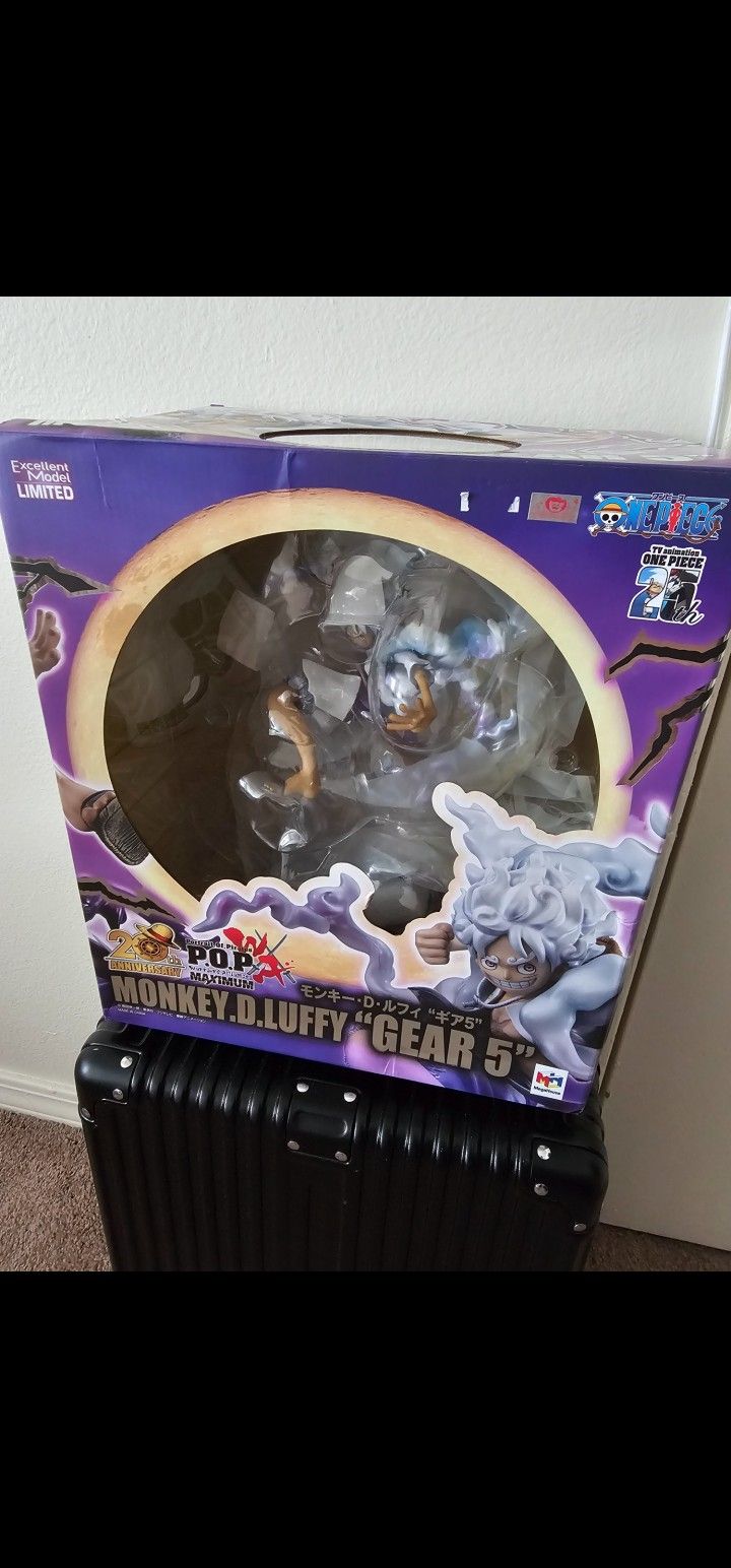 One Piece Luffy Gear 5 Figurine Anime