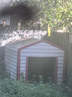 She’s dog house