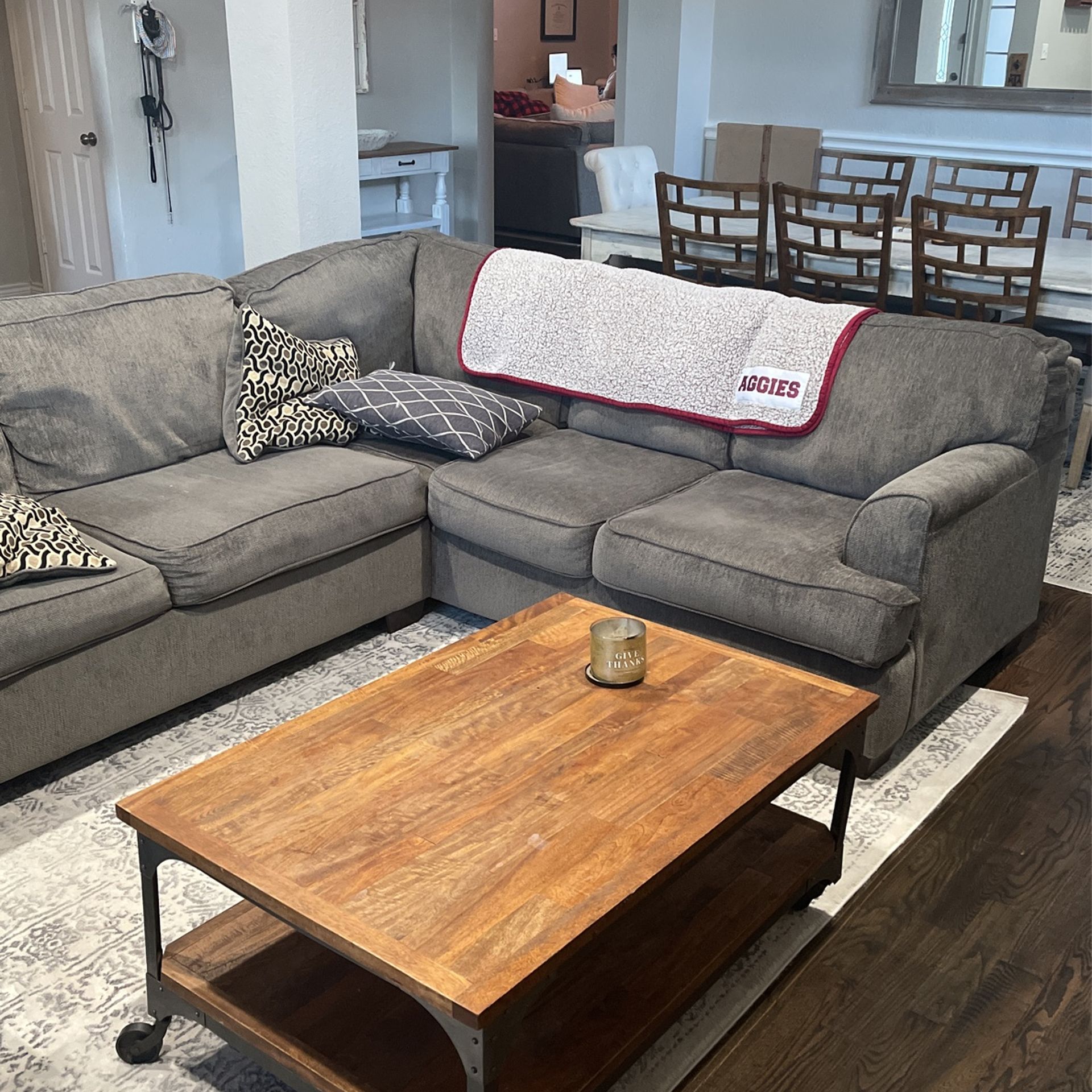 Loric 3 Piece Sectional In smoke Color