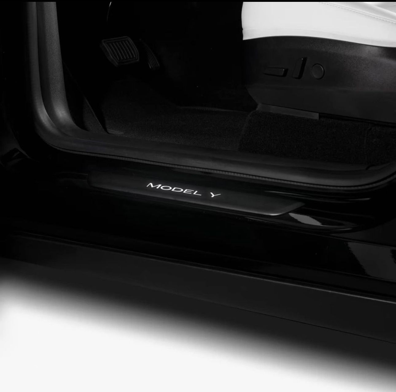 Illuminated Door Sills For Tesla Model Y