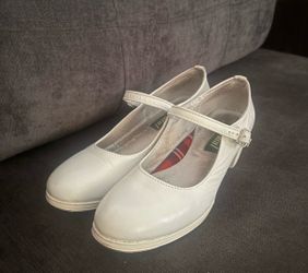 Colonial Folklorico Leather Shoe