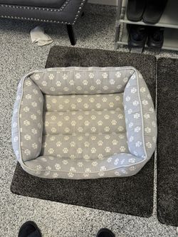 Dog Bed 