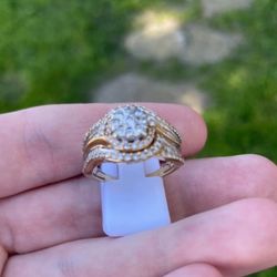 14k Gold Baguette Diamond Ring 