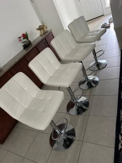 Bar stool chairs