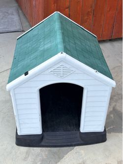 Doghouse