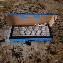 MAGEGEE Gaming Keyboard 