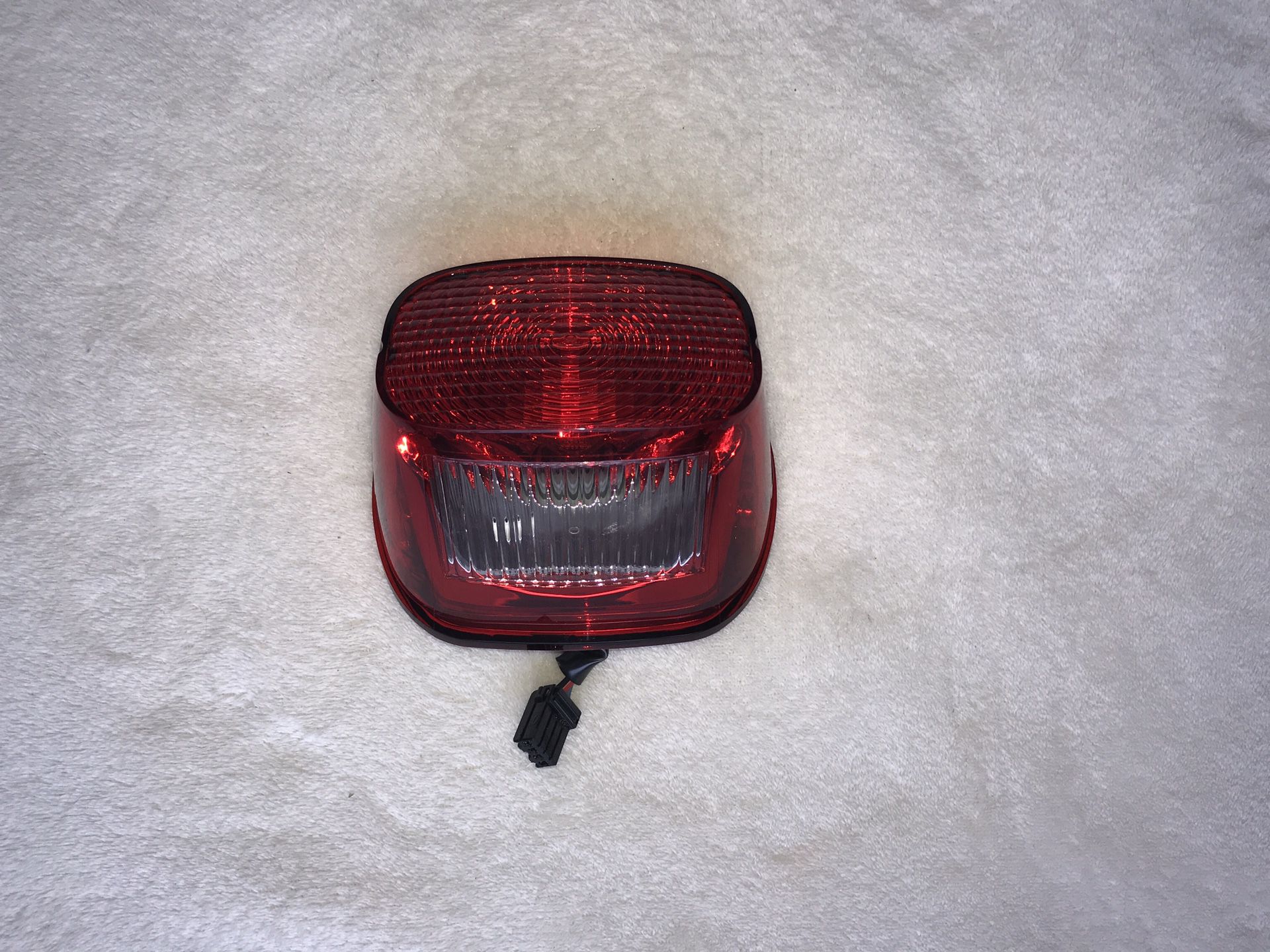 Photo 2020 Harley Heritage Classic Stock Tail Light