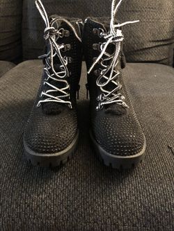 Girls Boots