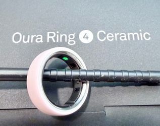 Oura Ring 4 Ceramic Petal (Size 11)