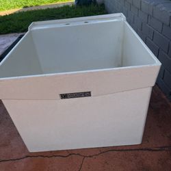 Utilatub  18 GALLON 24” Deep By 20” Wide By 15.5” Height… (LAUNDRY/SINK ONLY) $45