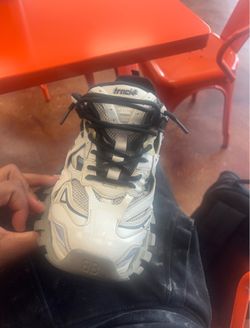 Balenciaga tracks 2 size 11