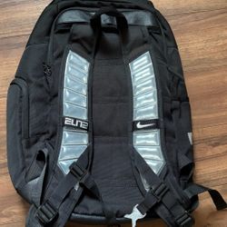 Nike Elite Bag