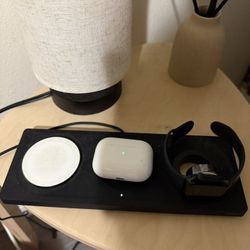Belkin MagSafe 3-in-1 Wireless Charging Pad