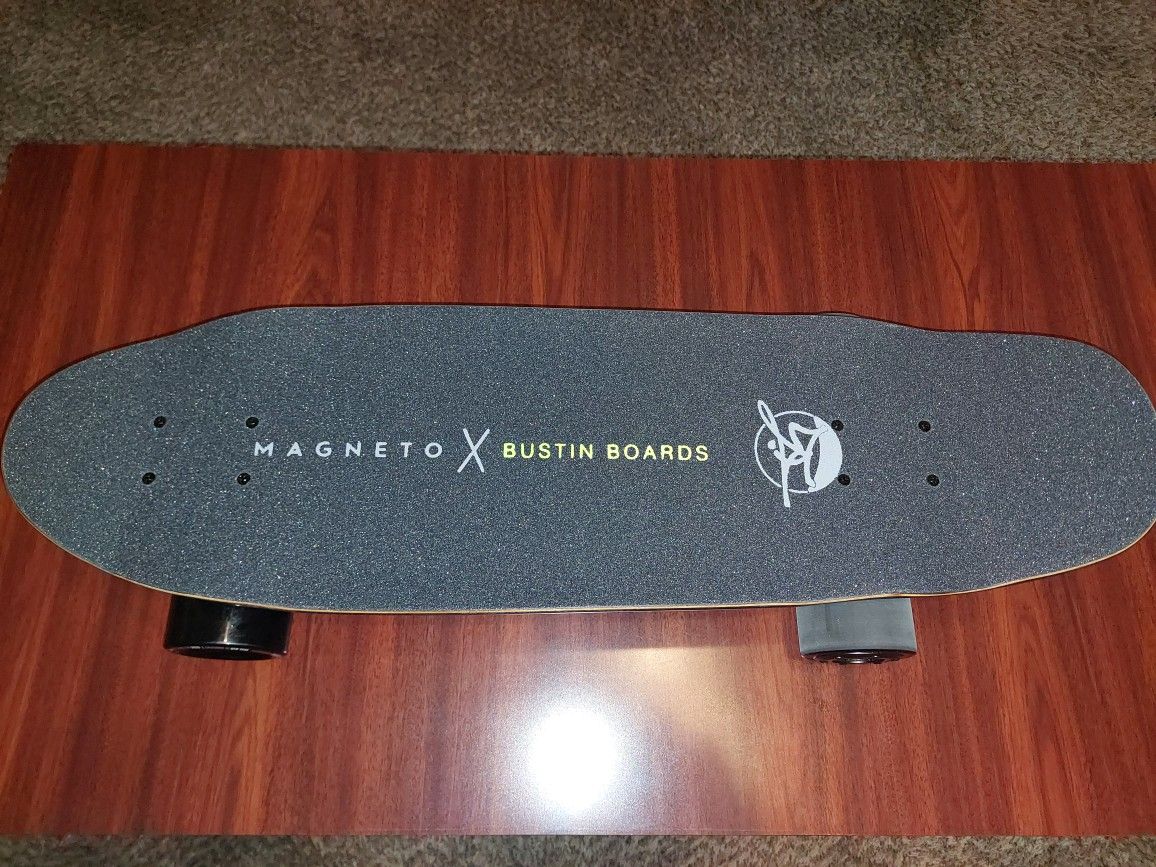 Bustin Magneto hybrid Electric Skateboard