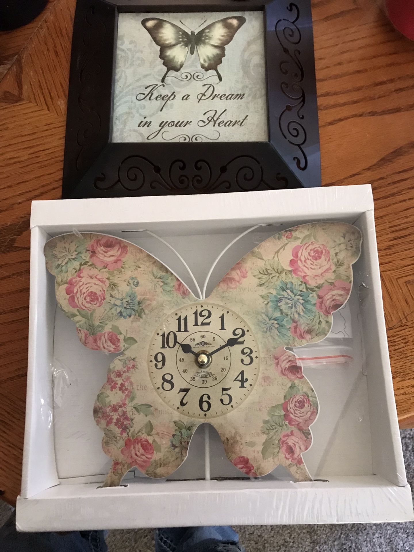 Butterfly Clock