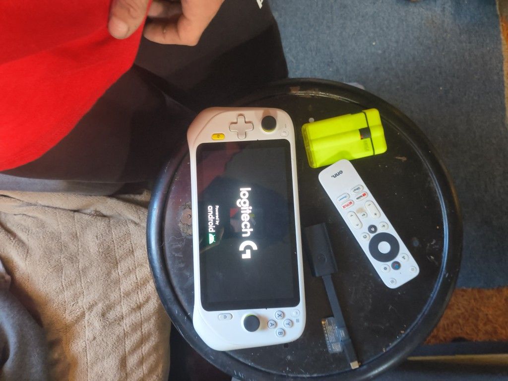 Logitech G Cloud Gaming Console