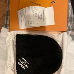 NEW LV BEANIE