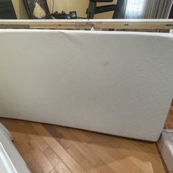 TWIN MATTRESS