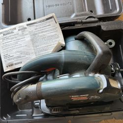 Black And Decker Wood hawk 