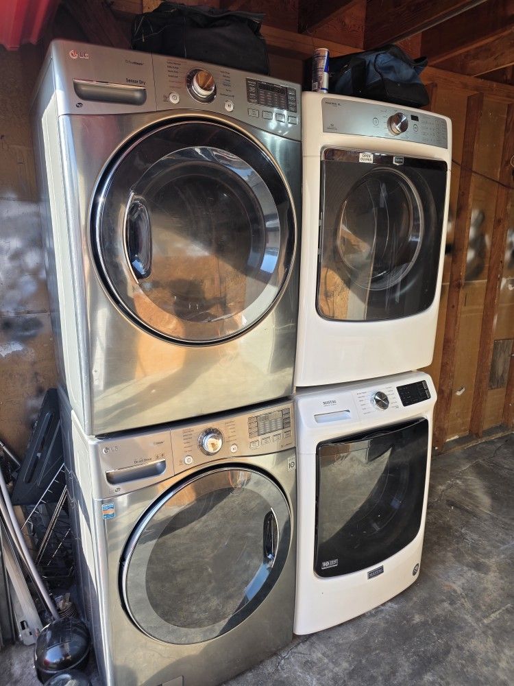 SET WHASER AND GAS DRYER  LG FRONT  LOADER 