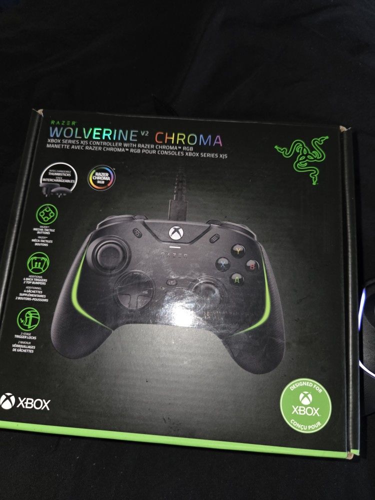 Wolverine V2 Chroma Pro XBOX CONTROLLER