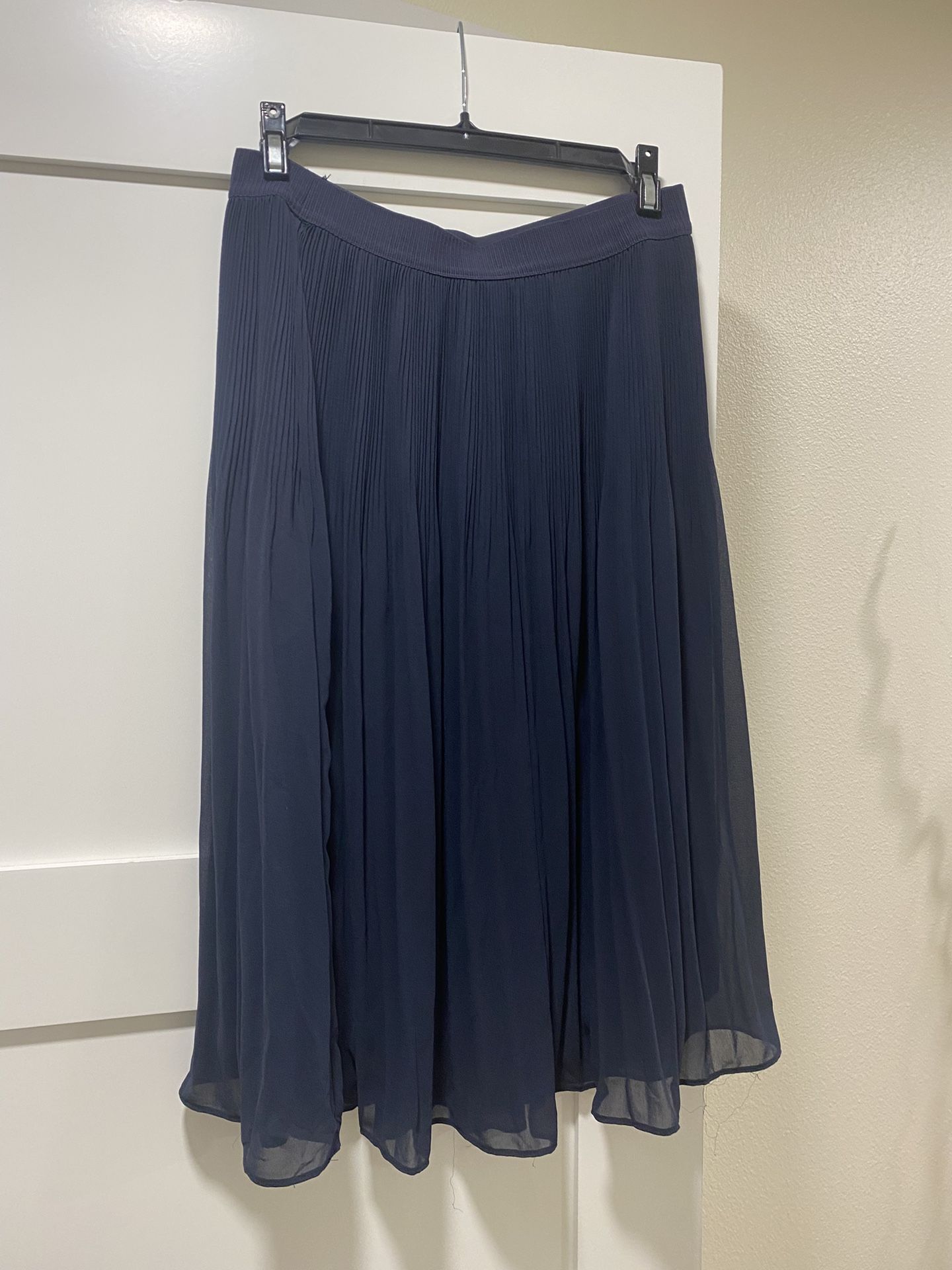 Pleated Skirt 