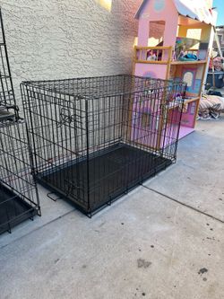 Jaula para perro 36” L 22” W 24” H