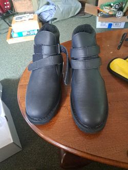 Ankle Boots Or Shoes