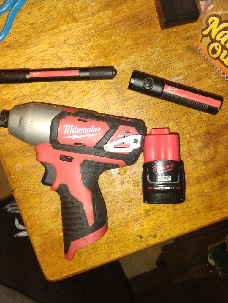 Milwaukee Hex M12 Impact Driver
