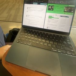 Macbook