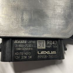  Lexus Ux 200 .Ux250 H F-sport 2019-2023 Front Headlight Computer Module Right Side