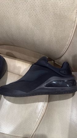 Shai 1s Black