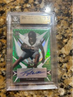 2021 Leaf Valiant Tylan Wallace Graded Autograph Rookie Cards