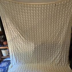 Vintage Chenille Floral Bedding