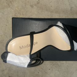 Modatope Heels (Black) – NEW • Size 7