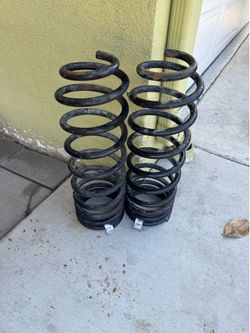 Toyota rear springs